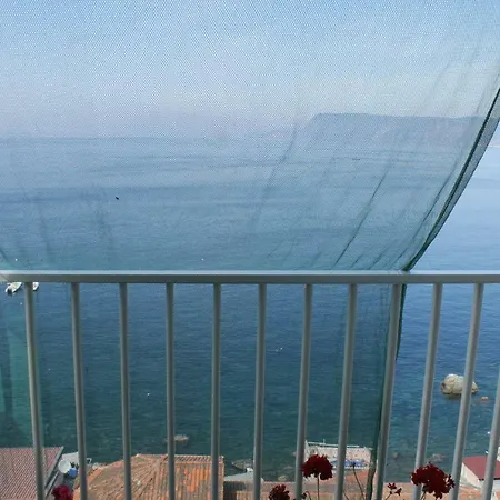 Sole E Mare Di Chianalea Scilla